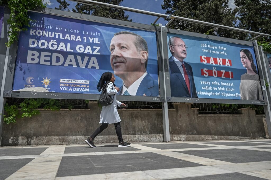 النتائج الأولية للرئاسيات تظهر حصول أردوغان على 49.84% مقابل 45.72% لكليتشدار أوغلو