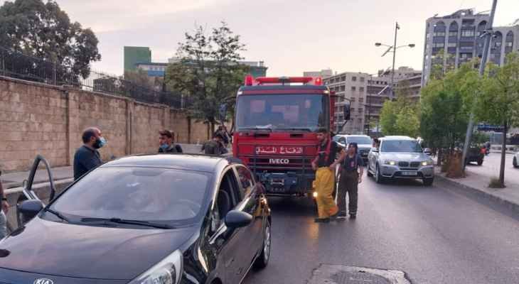 جريحة جراء حادث سير في المتحف
