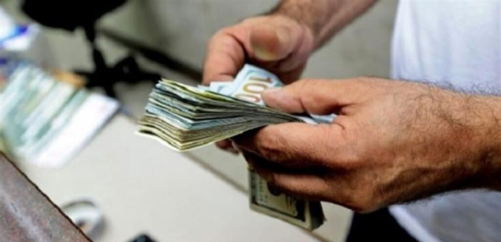 إرتفاع طفيف… كم بلغ الدولار عصر اليوم؟