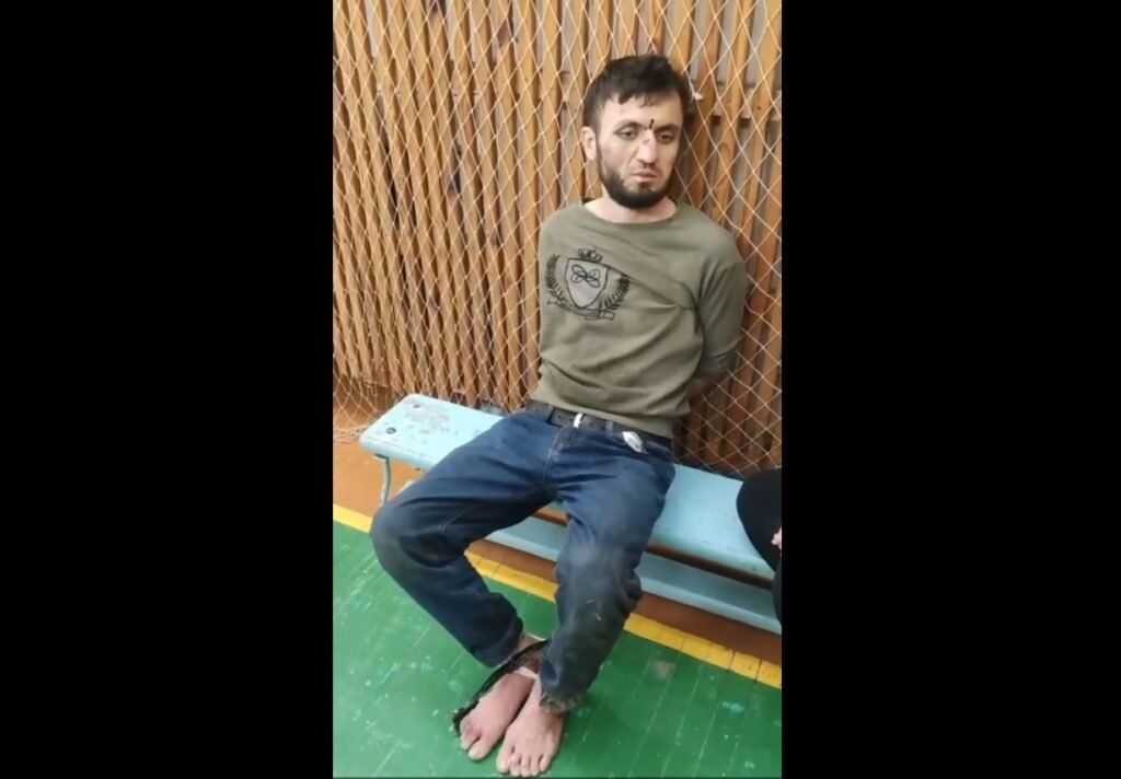 بالفيديو.. اعترافات أحد منفذي هجوم موسكو الإرهابي!