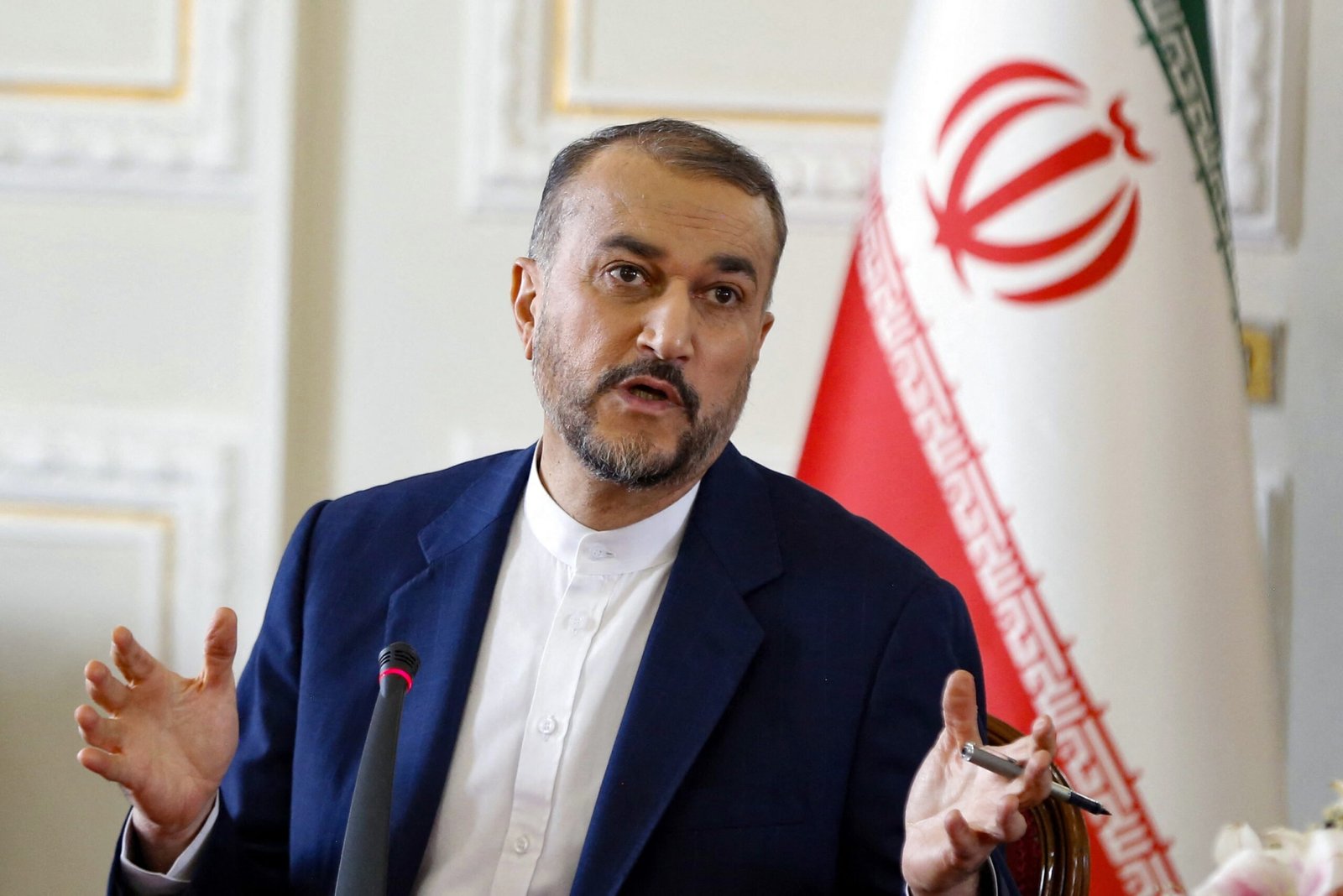 عبد اللهيان: “العدو الإسرائيلي” كان يتلقّى رسائل خاطئة بشأن قيام إيران بضبط النفس