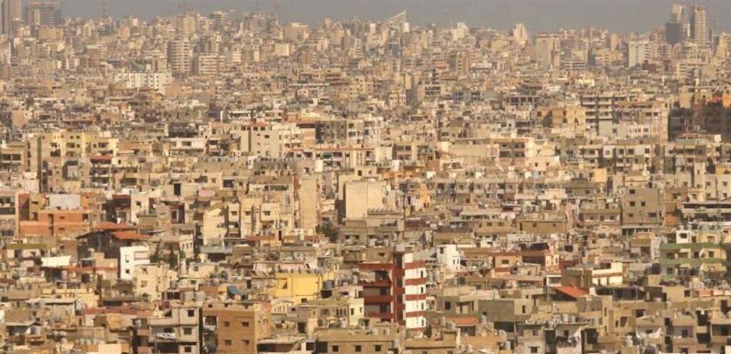 حريق في مبنى في الضاحية الجنوبية.. النيران امتدت إلى طابقين