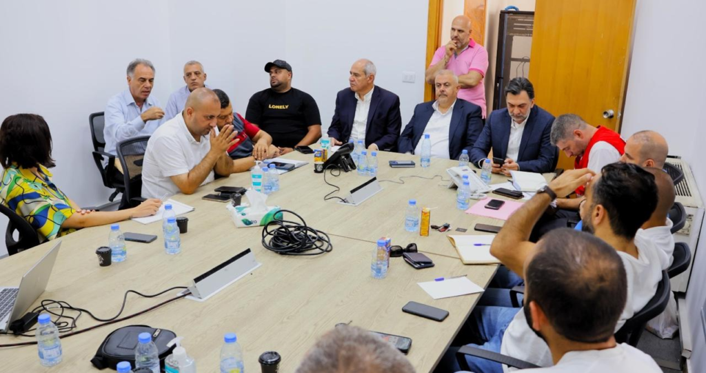 محافظ بيروت عقد اجتماعا لخلية متابعة مخاطر الكوارث والأزمات انضم إليه منيمنة وخلف