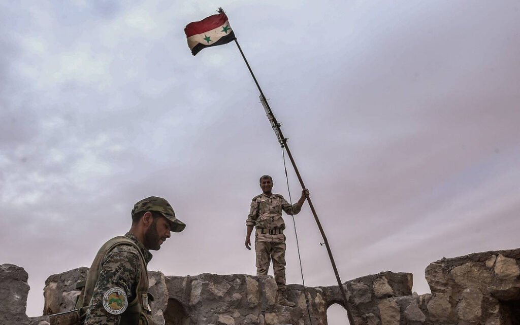 معارك عنيفة في حماة ولا صحة لدخول المسلحين إلى أحيائها