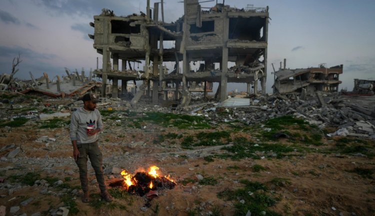 نعيش أو نموت هنا.. هكذا رد الفلسطينيون في غزة على ترامب