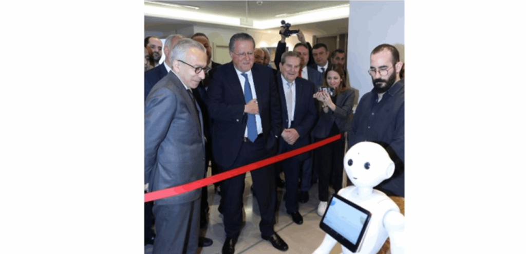 إطلاق “روبوت” لخدمة المتعاملين في غرفة بيروت وجبل لبنان