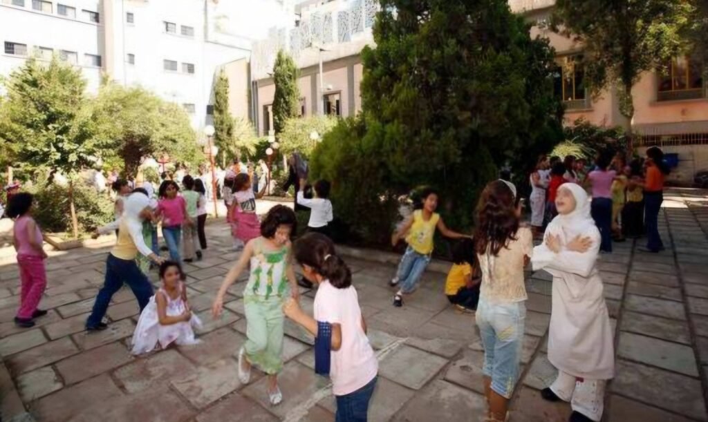 من المسؤول عن صرخة لم يسمعها أحد؟ العنف خلف أسوار الرعاية