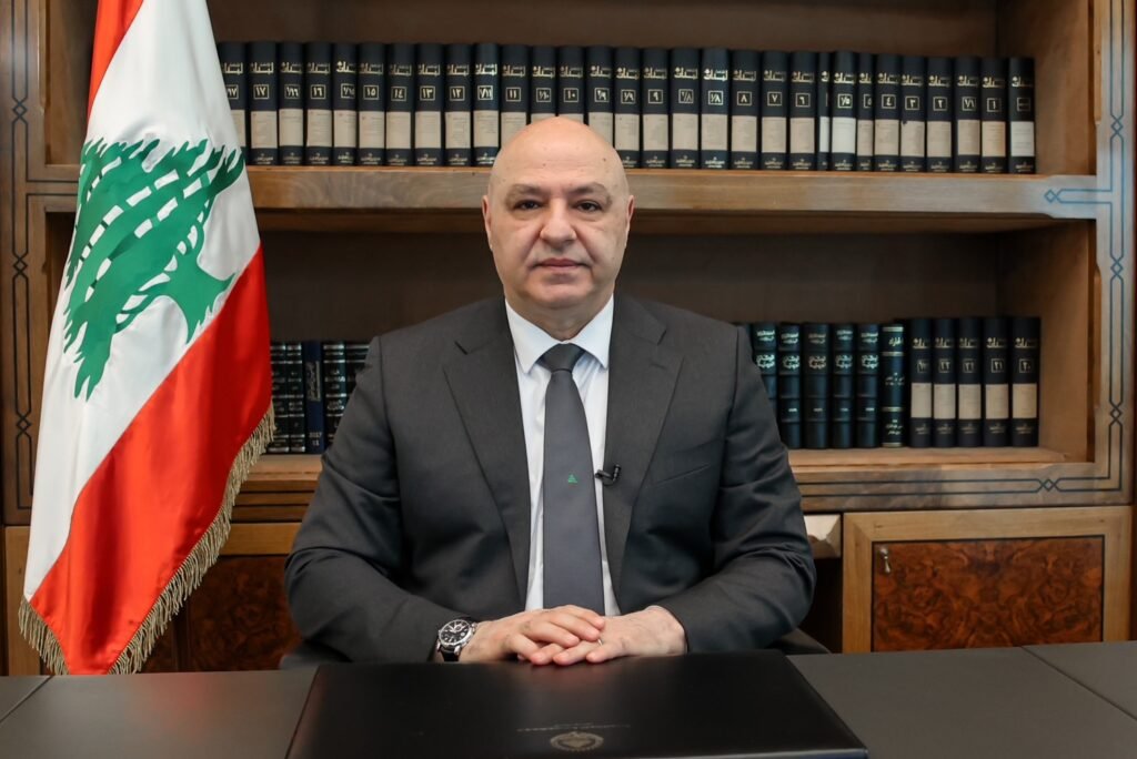 عون الى الأردن بعد جولته الخليجية!