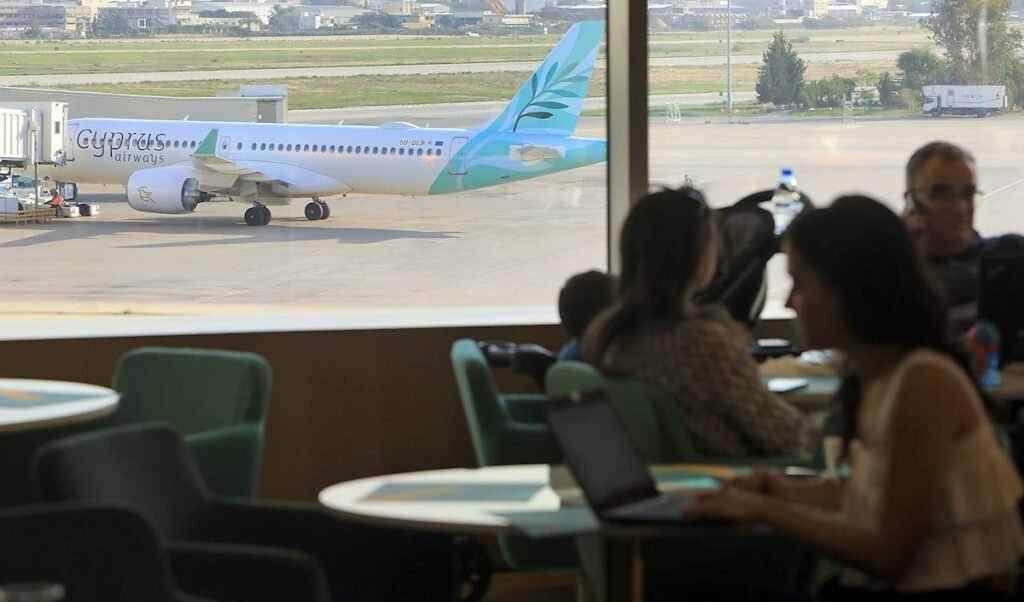 ‏مضاعفة بدل الساعات الليلية لموظفي المطار 30 مرة