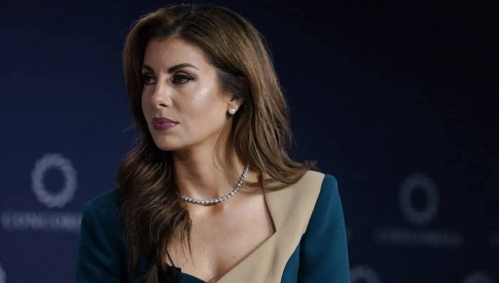 مع وصولها إلى لبنان… أورتاغوس تدعم موقف نتنياهو “بإشارة شكر”