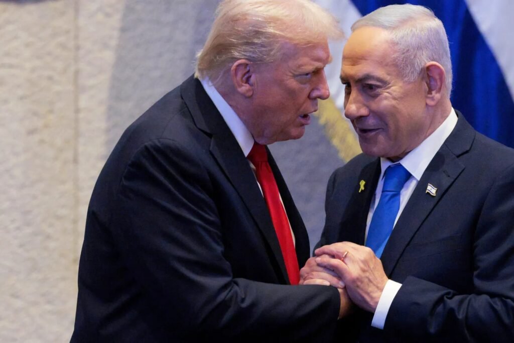 عناق دبّ أم تحالف إستراتيجي؟