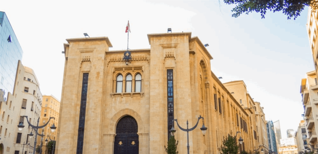 بسبب الخزانة الأميركية.. بلبلة تطال مسؤولاً في مجلس النواب: “لستُ المعني”