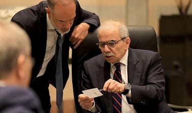 الاستجابة الوطنية الشاملة للحكومة»: الدولة لا تعمل إلا بـ«الشحادة»