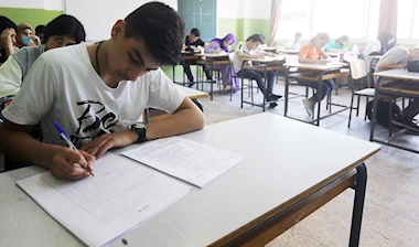 الامتحانات الرسمية بين فوضى السجال وضياع القرار