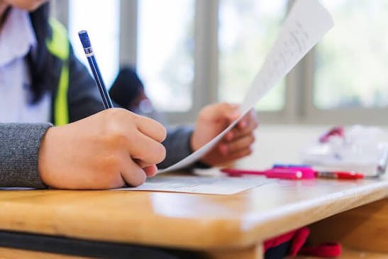 هل اقترب قرار إلغاء الامتحانات الرسمية؟