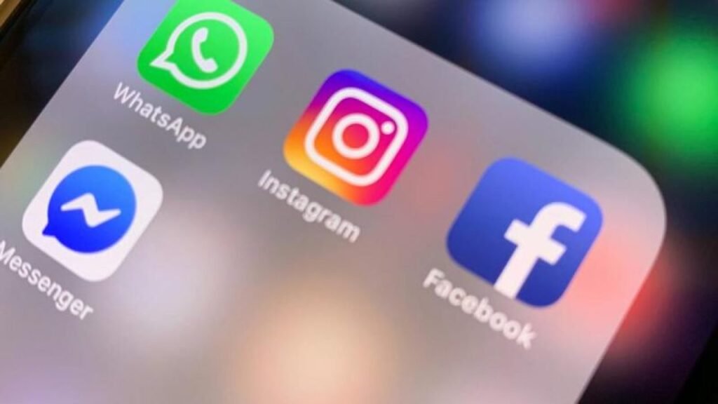 عطل يضرب منصتي “فيسبوك” و”إنستغرام”