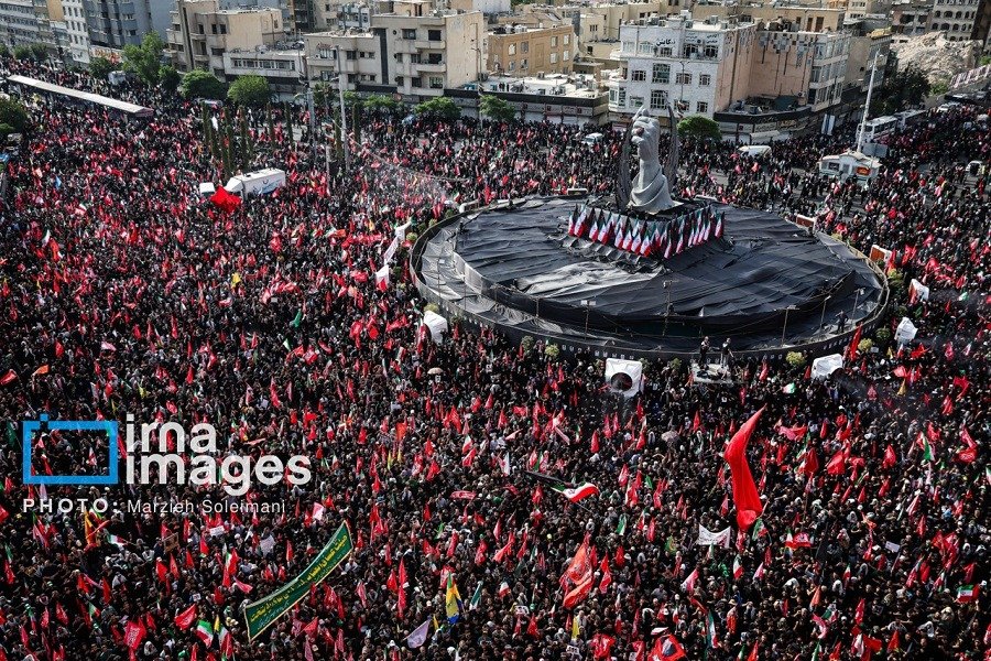 أكبر مراسم تشييع في العالم.. أكثر من 40 مليون شيعوا الإمام الخامنئي (قده)