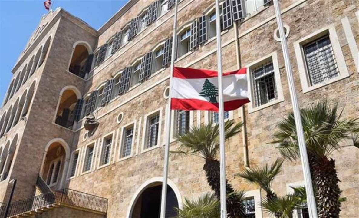 وزير يطرق أبواب الخارج.. وعينه على السرايا! 