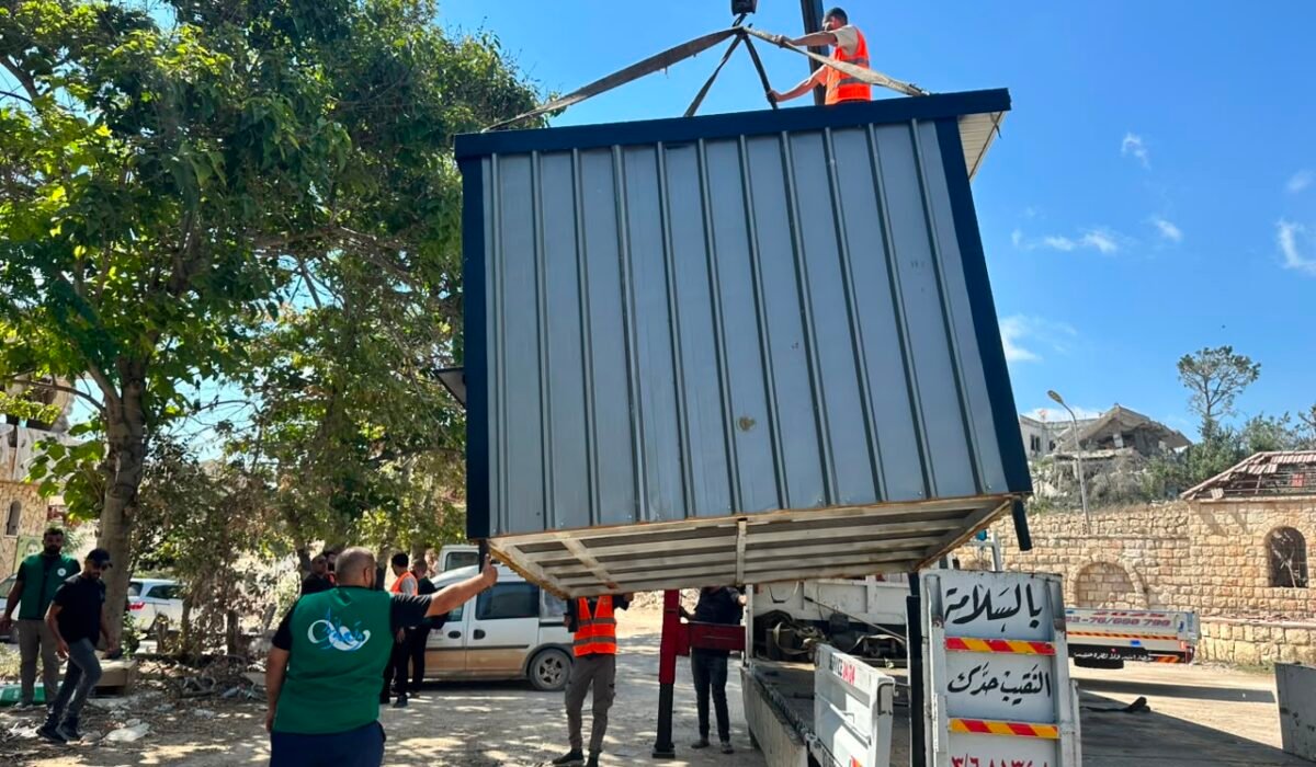 وتعاونوا تؤمن مركزًا مؤقتًا لبلدية زوطر الغربية ومركز خدمات في الساحة العامة
