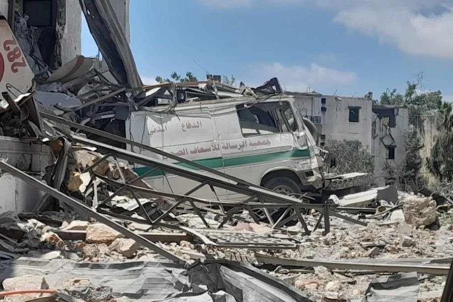 شهادات مسعفين من قلب الحرب | النداء الأخير إلى من تحت الركام: “في حَدَا هون؟”