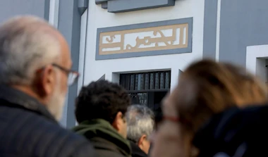 حين يتوقّف التحقيق قبل أن يبدأ: ملف جمركي في عهدة الحاج