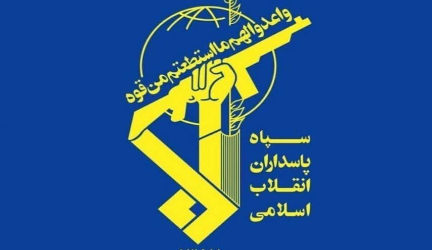 حرس الثورة الاسلامية يحذر الاعداء من اي خطأ في الحسابات