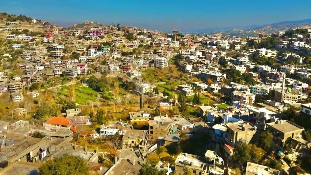 بعد رصد ومتابعة… شعبة المعلومات تُطيح بأحد أخطر المطلوبين في عكار
