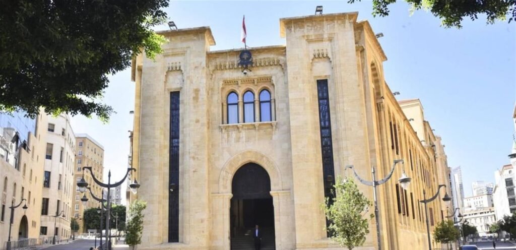 قانونان تعطّلا معًا.. هل يُفصل إلغاء الإعدام عن العفو العام؟