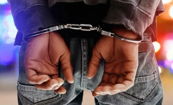 أطلق النار من كلاشينكوف على دورية لقوى الأمن وأصاب عنصرَين!