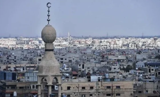 هل منعت الأوقاف السورية عبارة «حي على خير العمل» من مساجد العلويين؟