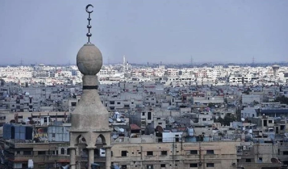 هل منعت الأوقاف السورية عبارة «حي على خير العمل» من مساجد العلويين؟