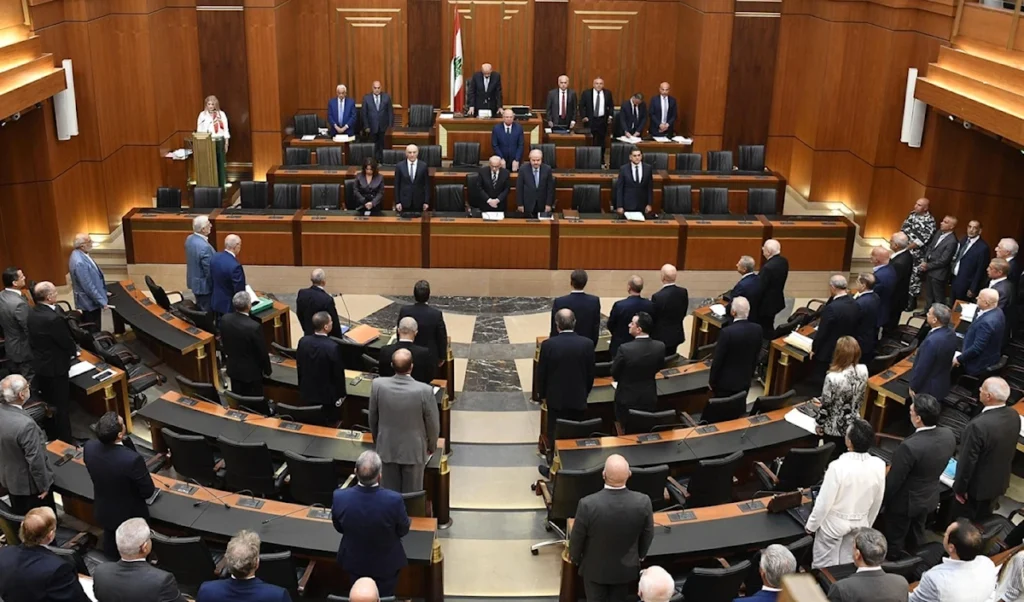 الحكومة أمام مجلس النواب: اختبار الثقة من دون حجبها