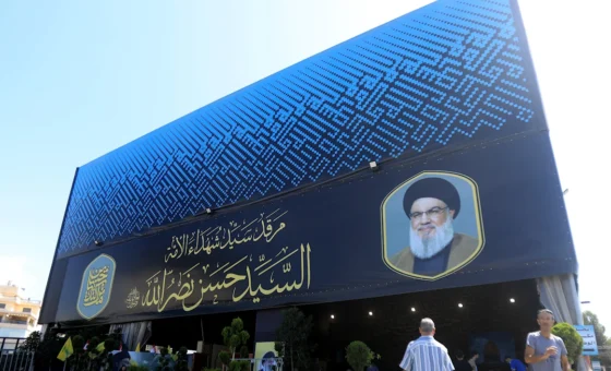 تشييد ضريح السيد حسن مُعلّق