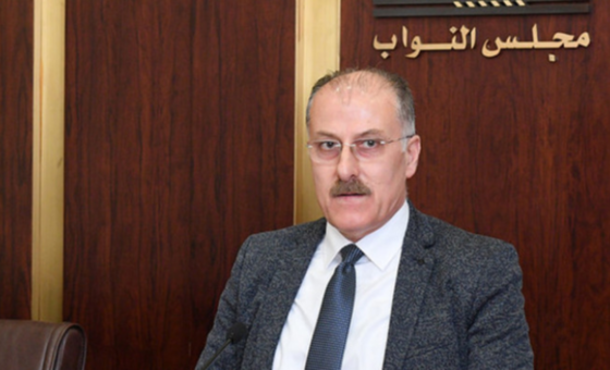 حريق مستشفى ميس الجبل الحكومي.. بلال عبد الله:المطلوب أفعال ولا تكفي الإدانات