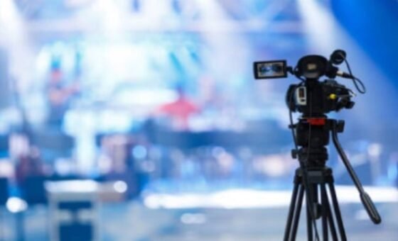 بسبب منشور.. إعلامية شهيرة ترفع 4 دعاوى قضائية!