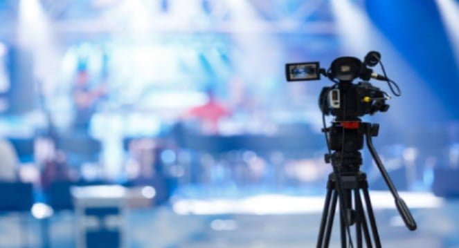 بسبب منشور.. إعلامية شهيرة ترفع 4 دعاوى قضائية!