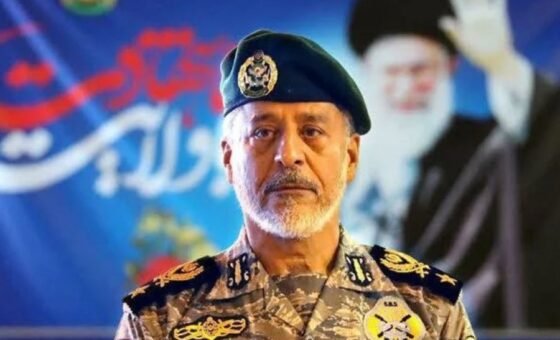 الأدميرال سياري: مضيق هرمز يخضع لسيطرة كاملة من القوات المسلحة الإيرانية