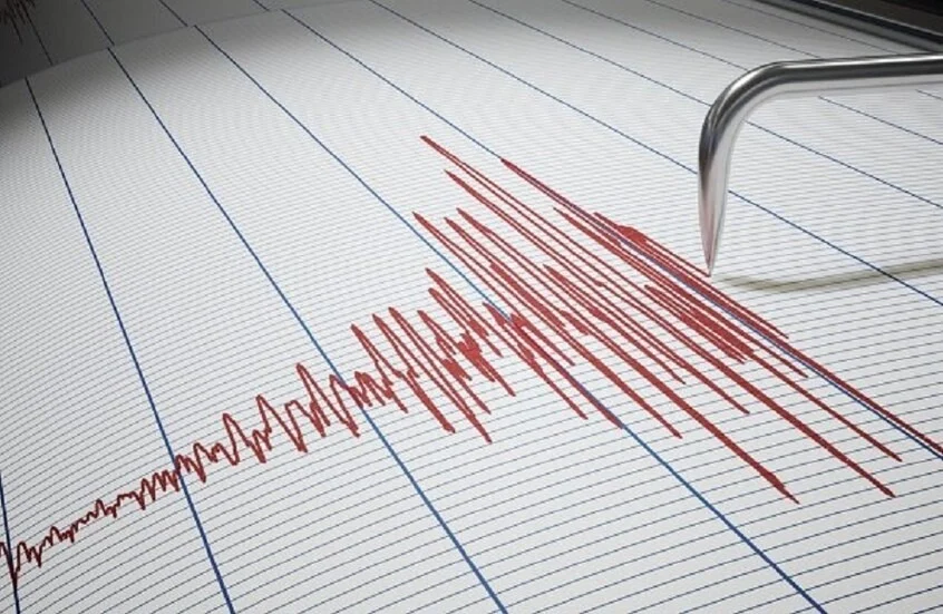 بفارق 3 دقائق فقط… هزّتان تضربان تل الأخضر