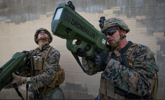 توافق في جنيف يمهد لقواعد دولية بشأن “الروبوتات القاتلة”
