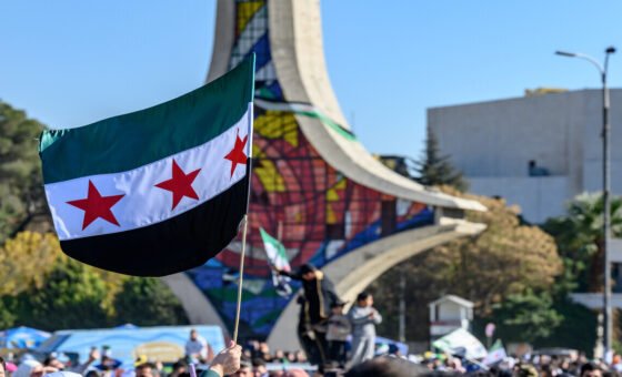 خطة ترامب بين الواقع والخيال.. هل تتحول بادية سوريا إلى ممر بديل عن مضيق هرمز؟