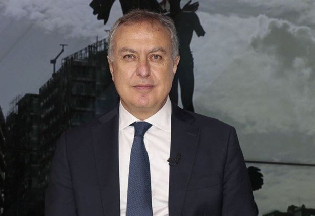 ناجي حايك ردًّا على تسهيل نواف سلام دخول السوريين: خط عسكري... و"ما بقى ناقص إلا السجادة الحمرا"!