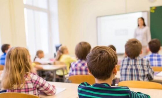 همّ أقساط المدارس يقضّ مضاجع اللبنانيين