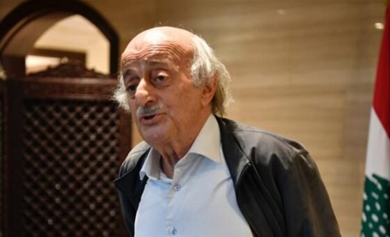 كيف علّق جنبلاط على سجالات مجلس النواب؟