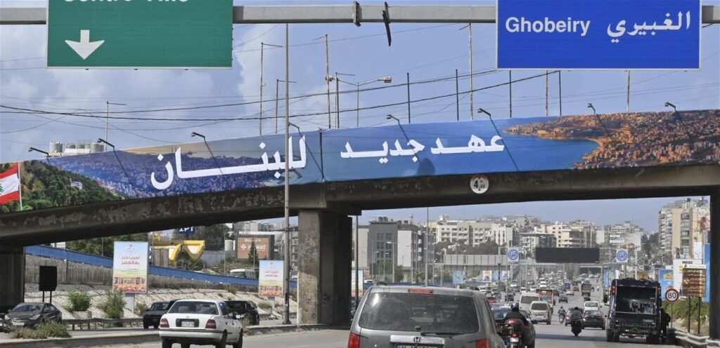 حوادث تتكرر.. ماذا يحصل ليلا على طريق المطار؟