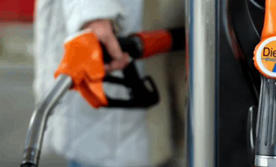الديزل على خُطى البنزين.. ما مصير الأسعار؟