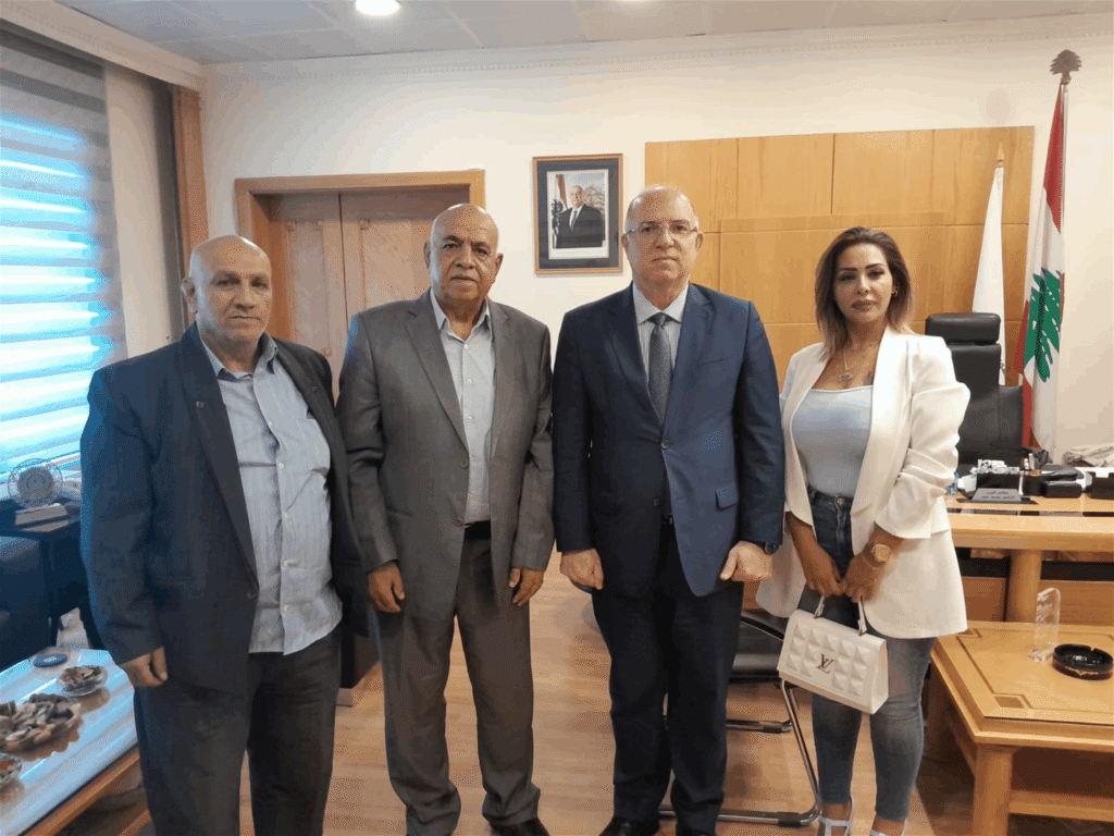 من الضمان إلى التفتيش والتدريب.. نقابة عمال المخابز تطرح مطالبها أمام وزير العمل