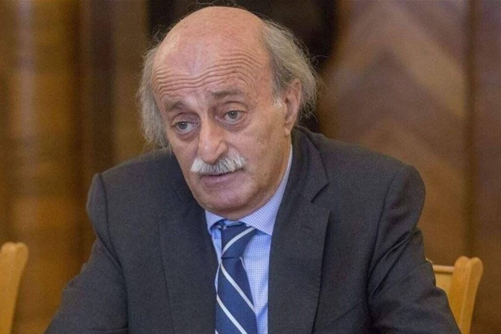 جنبلاط: ثمة مخرج محتمل وهو فرض اتفاق إسلام آباد
