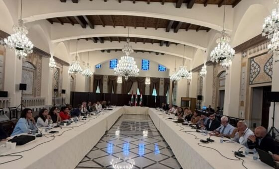 وزارة الأشغال تختتم ورشة النقل الجوي بمقررات عملية