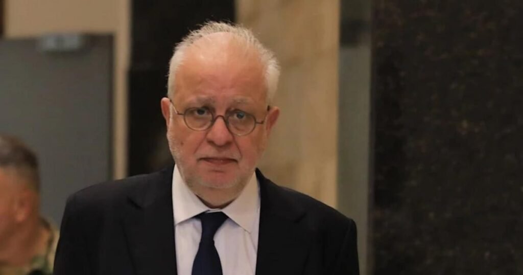 وزير العدل عادل نصار خلال توقيع اتفاقية تعاون قضائي مع فرنسا