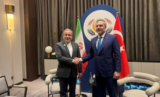 عراقتشي يلتقي نظيره التركي في بغداد.. وبحثٌ في قضايا المنطقة